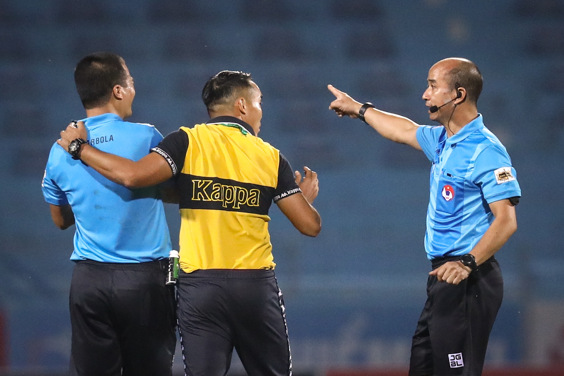 CLB Ha Noi trong tai anh 5