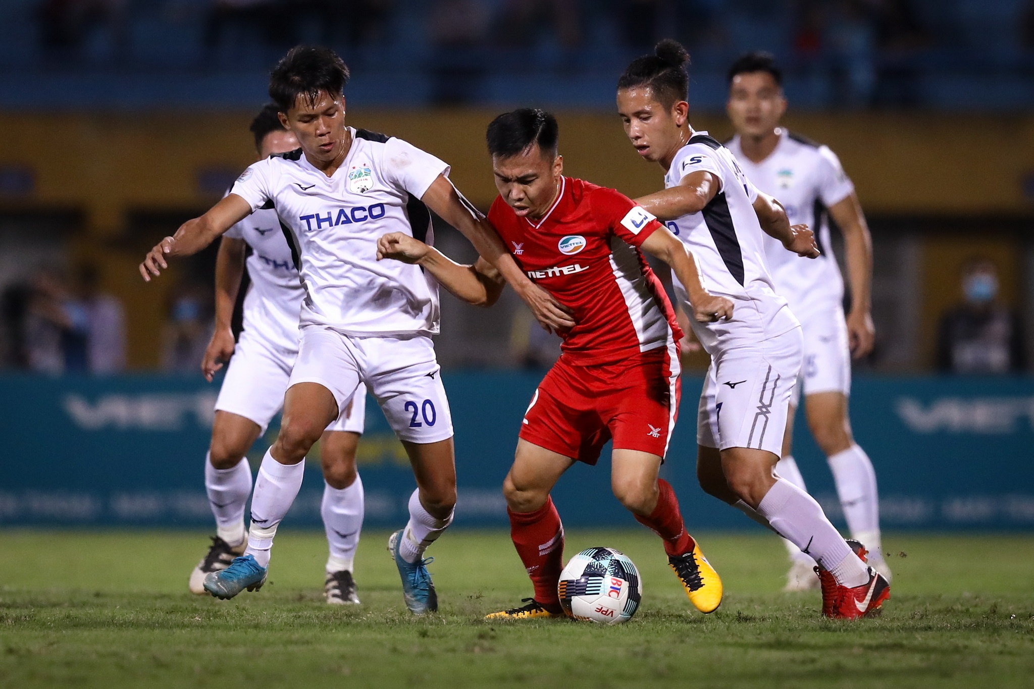 Khac Ngoc Tuyen Viet Nam anh 2