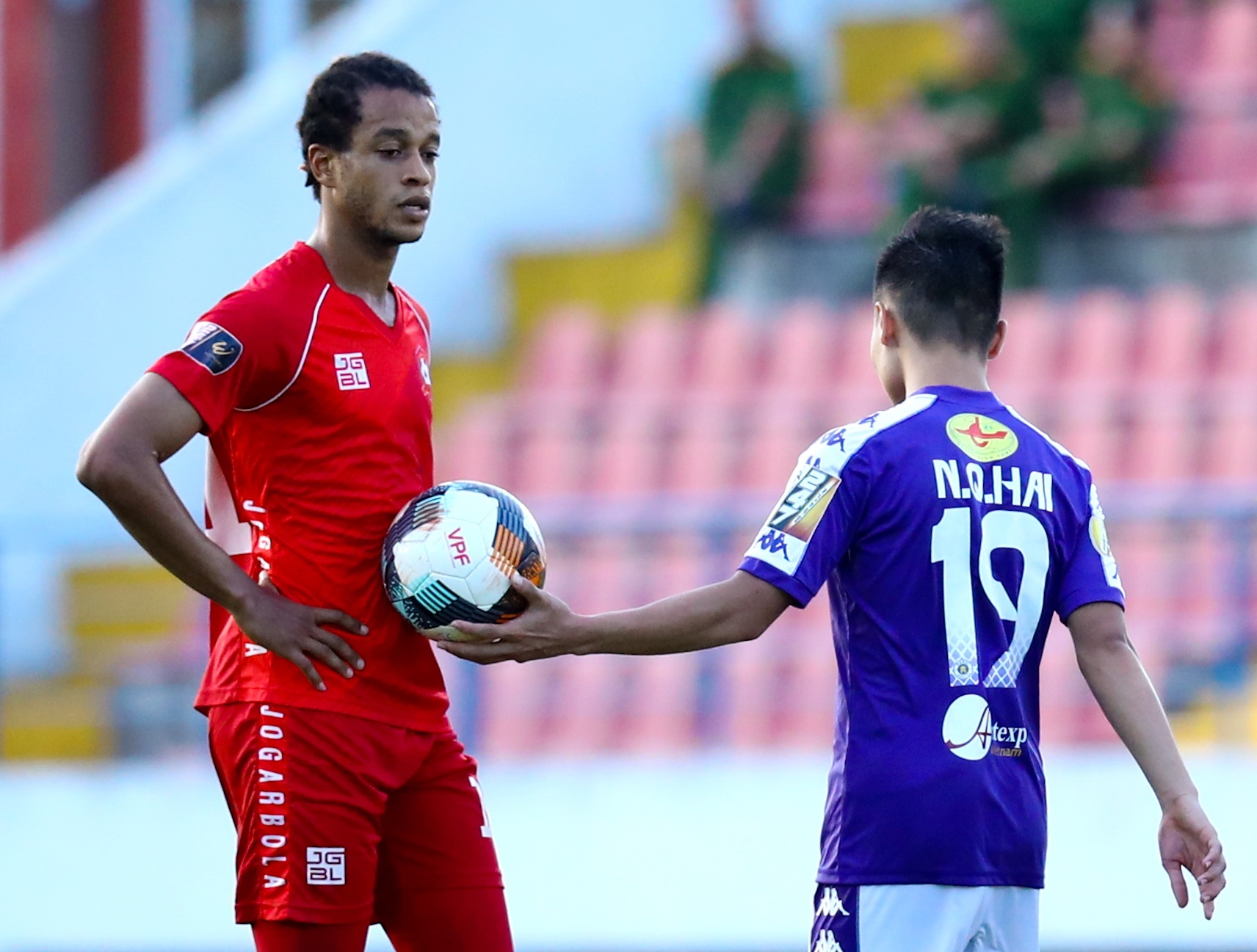 Jermie Lynch Hai Phong anh 1