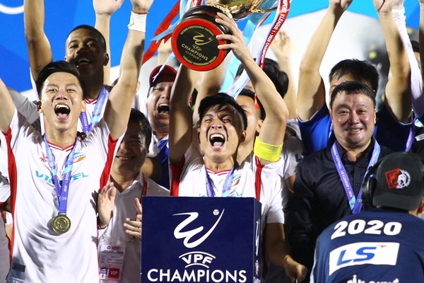 Mot thap ky ton tai, VPF giup gi cho bong da Viet Nam hinh anh