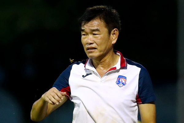 HLV Phan Thanh Hung: 'Toi met moi lam roi' hinh anh
