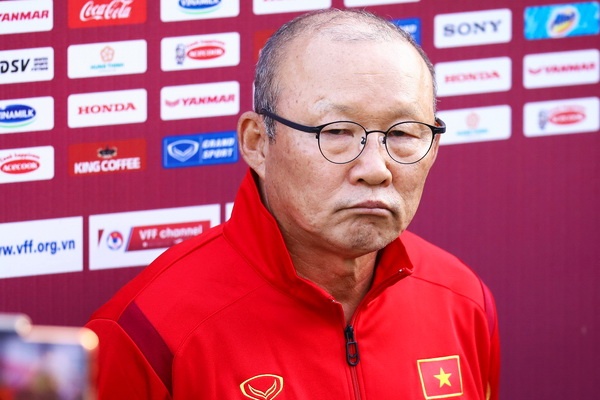 HLV Park du 4 giai dau lon trong cuoi nam 2021 hinh anh