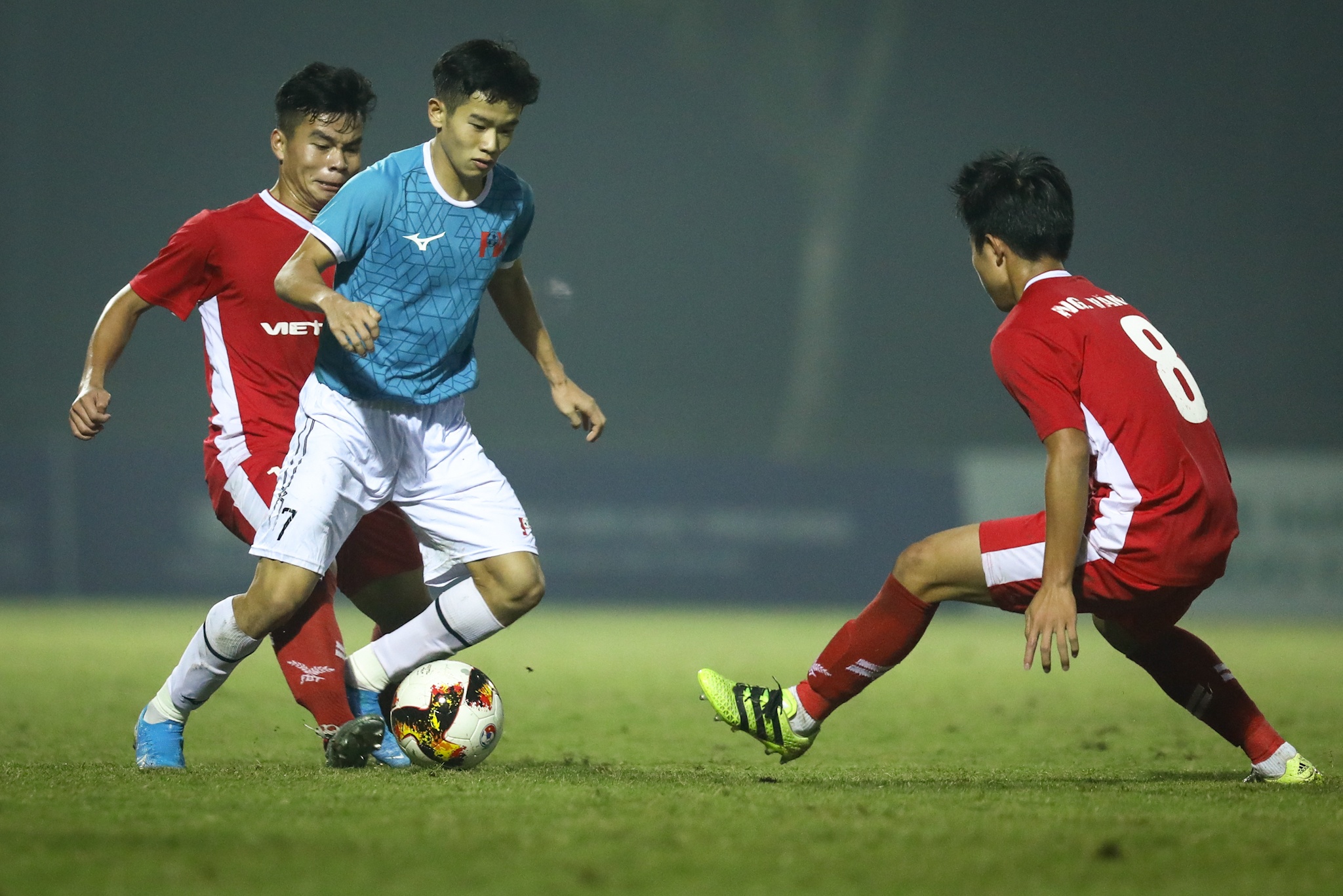 PVF U17 Cup Quoc gia anh 3