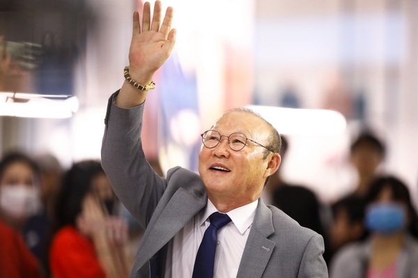 Niem tin vao ong Park giua bao to vong loai World Cup hinh anh