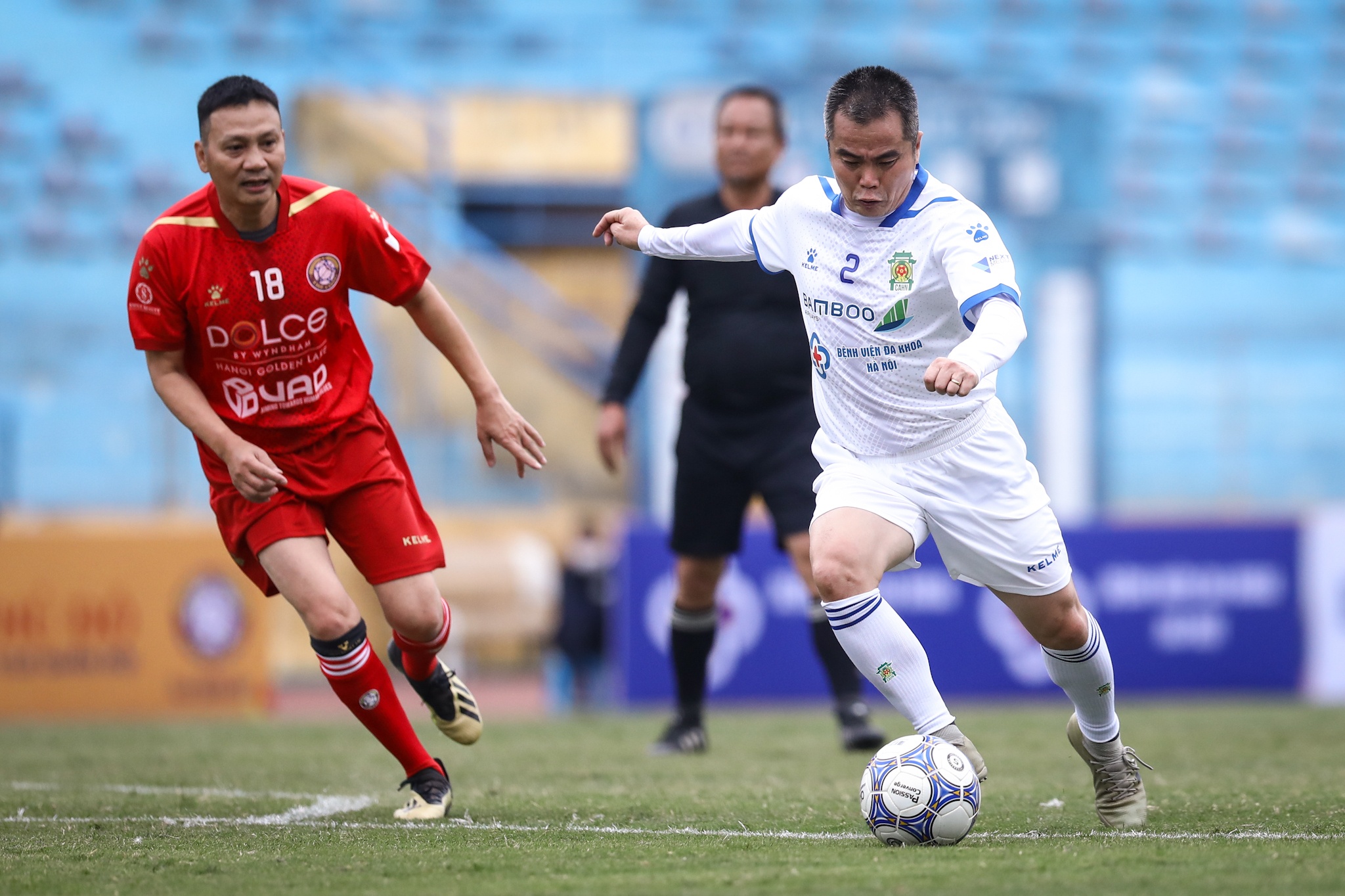 The he vang AFF Cup 1998 anh 5