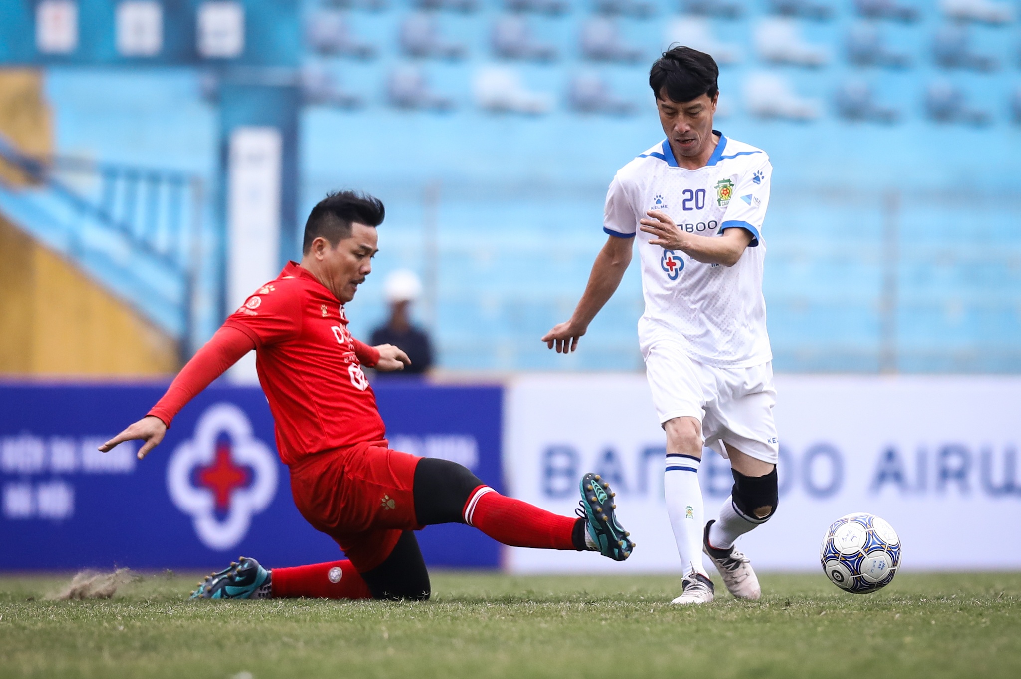 The he vang AFF Cup 1998 anh 18