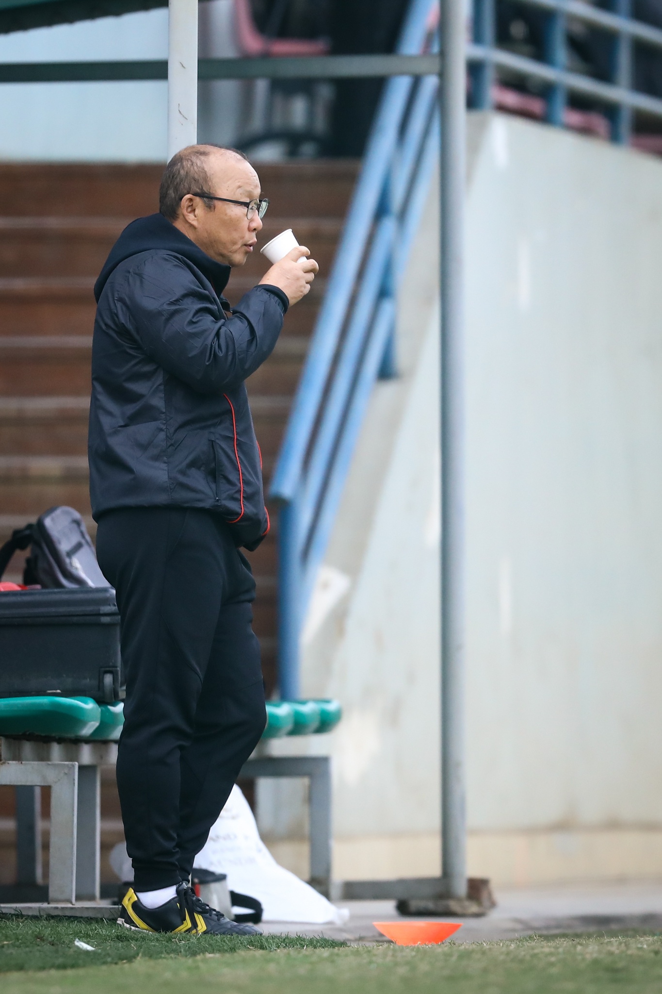 Cong Phuong Que Ngoc Hai anh 8