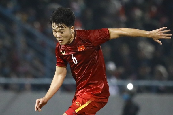 Xuan Truong ghi ban sau 14 thang vang mat o tuyen Viet Nam hinh anh