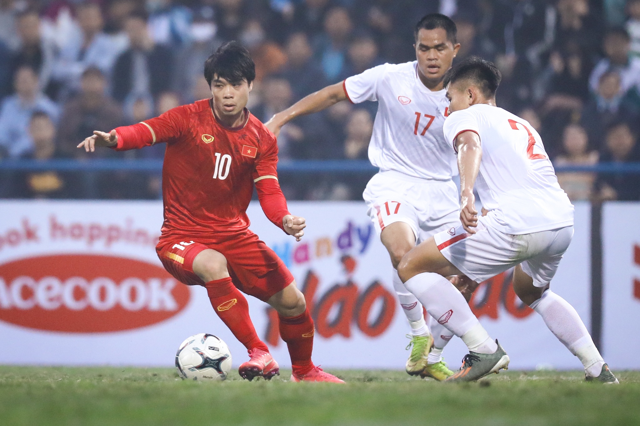 Cong Phuong Quang Hai anh 9