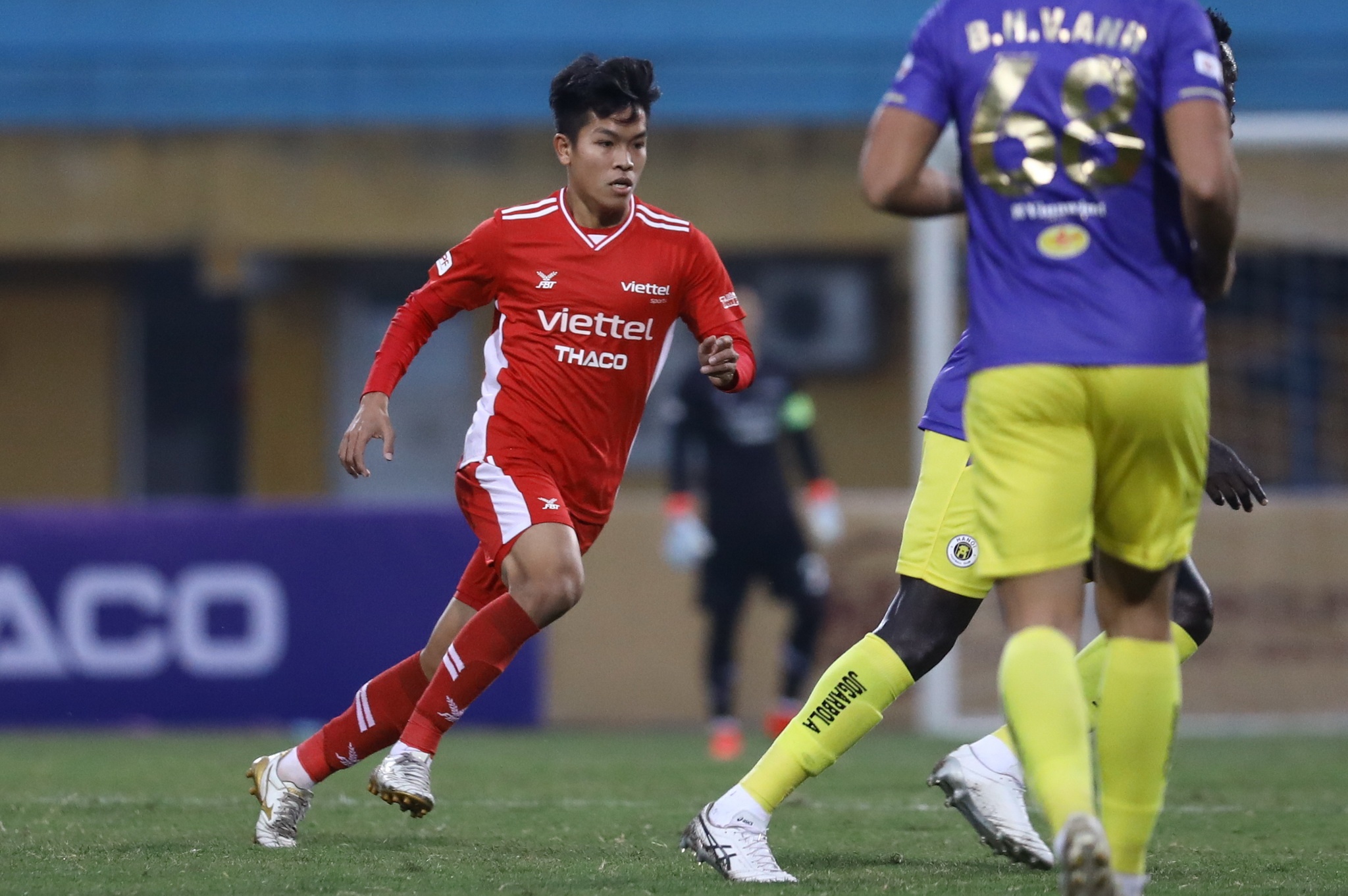 Huu Thang U22 Viet Nam Sieu cup Quoc gia anh 1