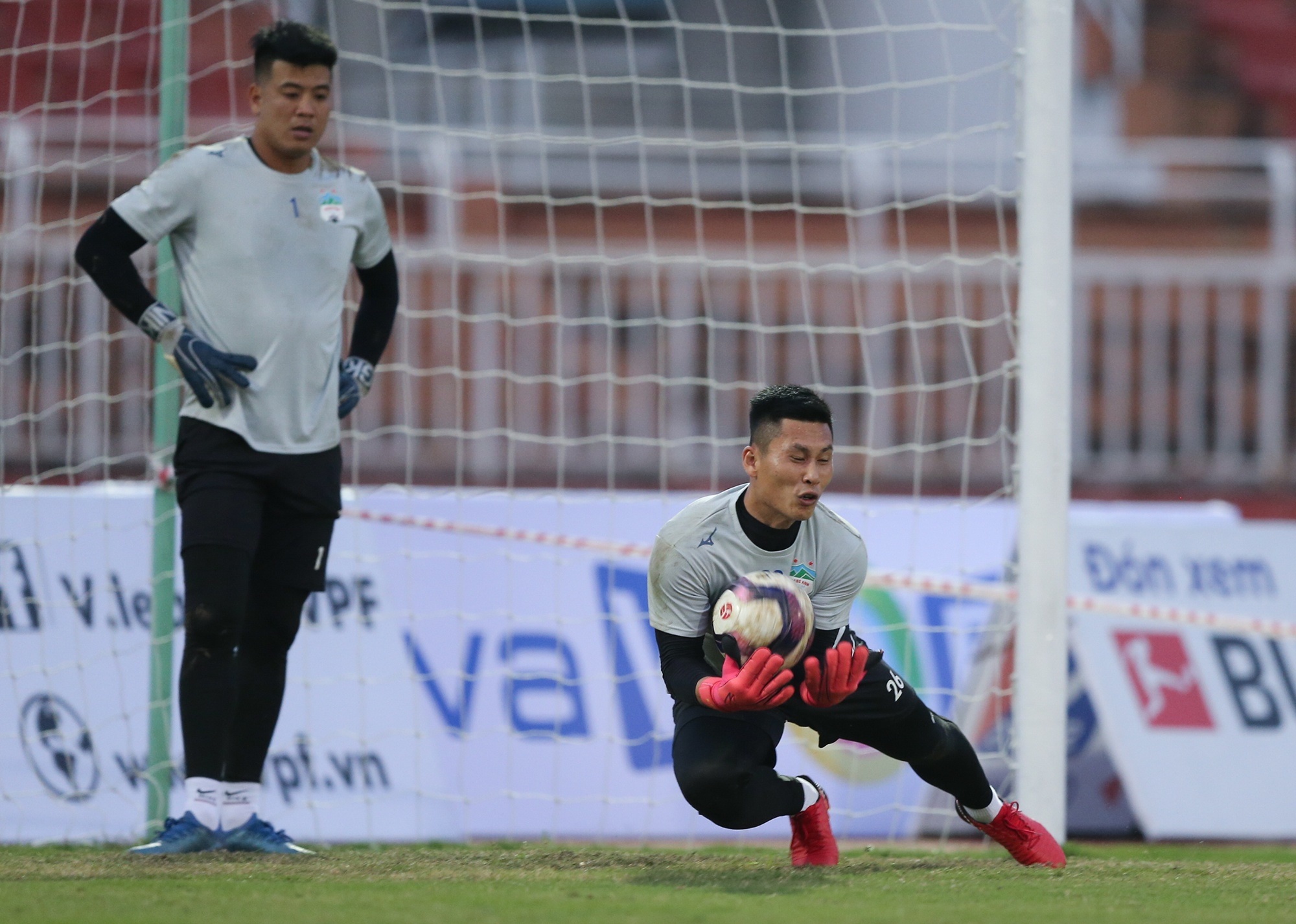 HAGL ly tuong Kiatisuk anh 2