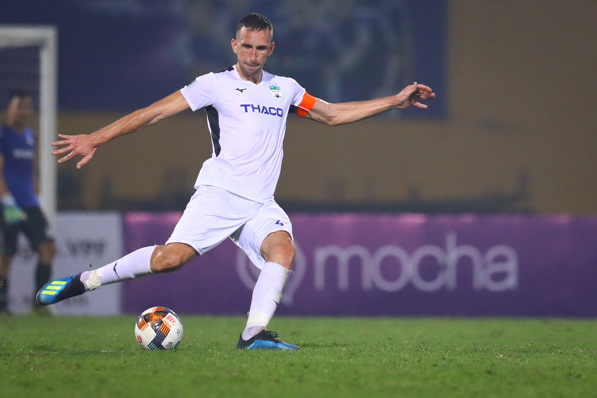 HAGL ly tuong Kiatisuk anh 4