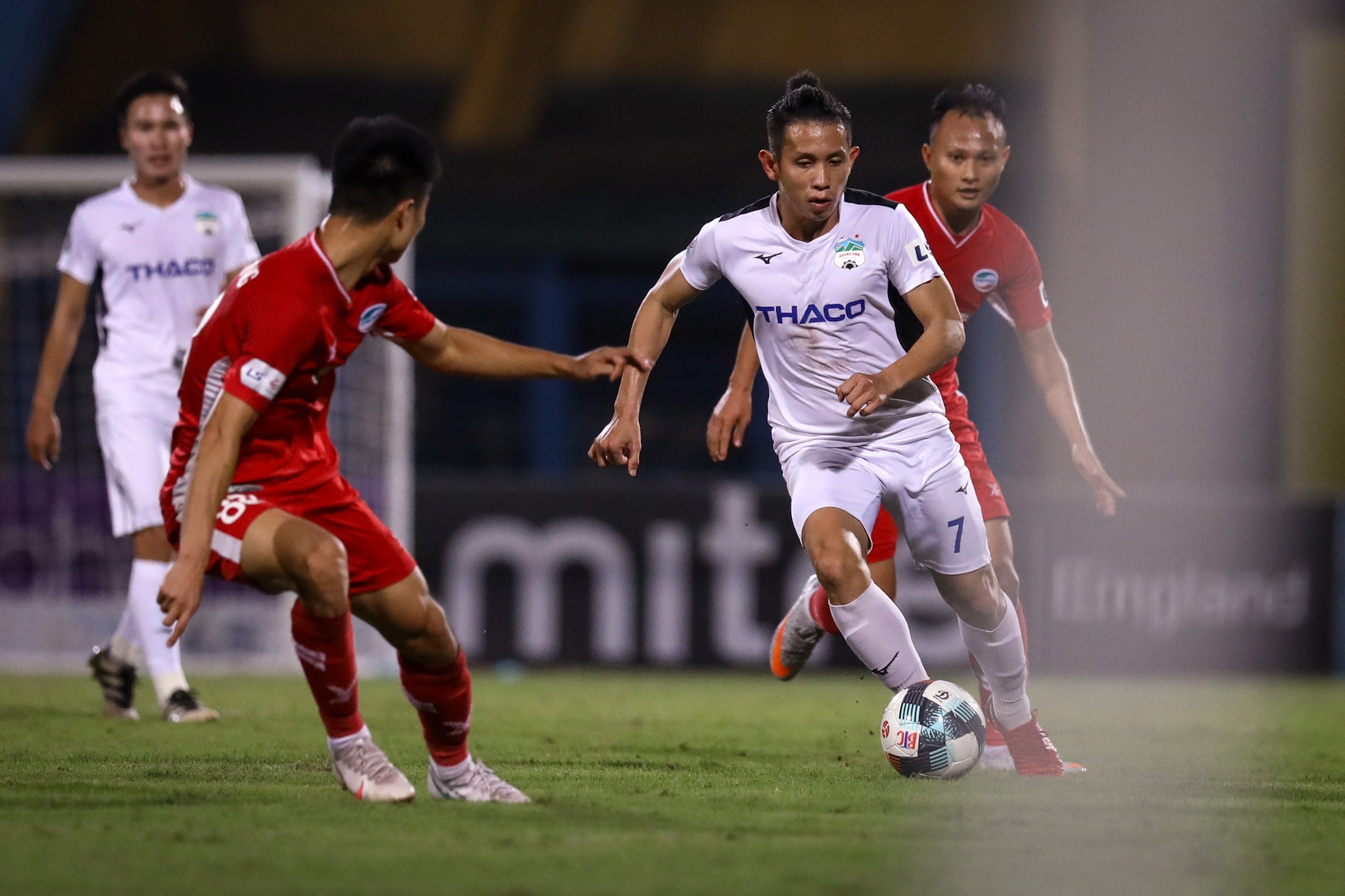 HAGL ly tuong Kiatisuk anh 6