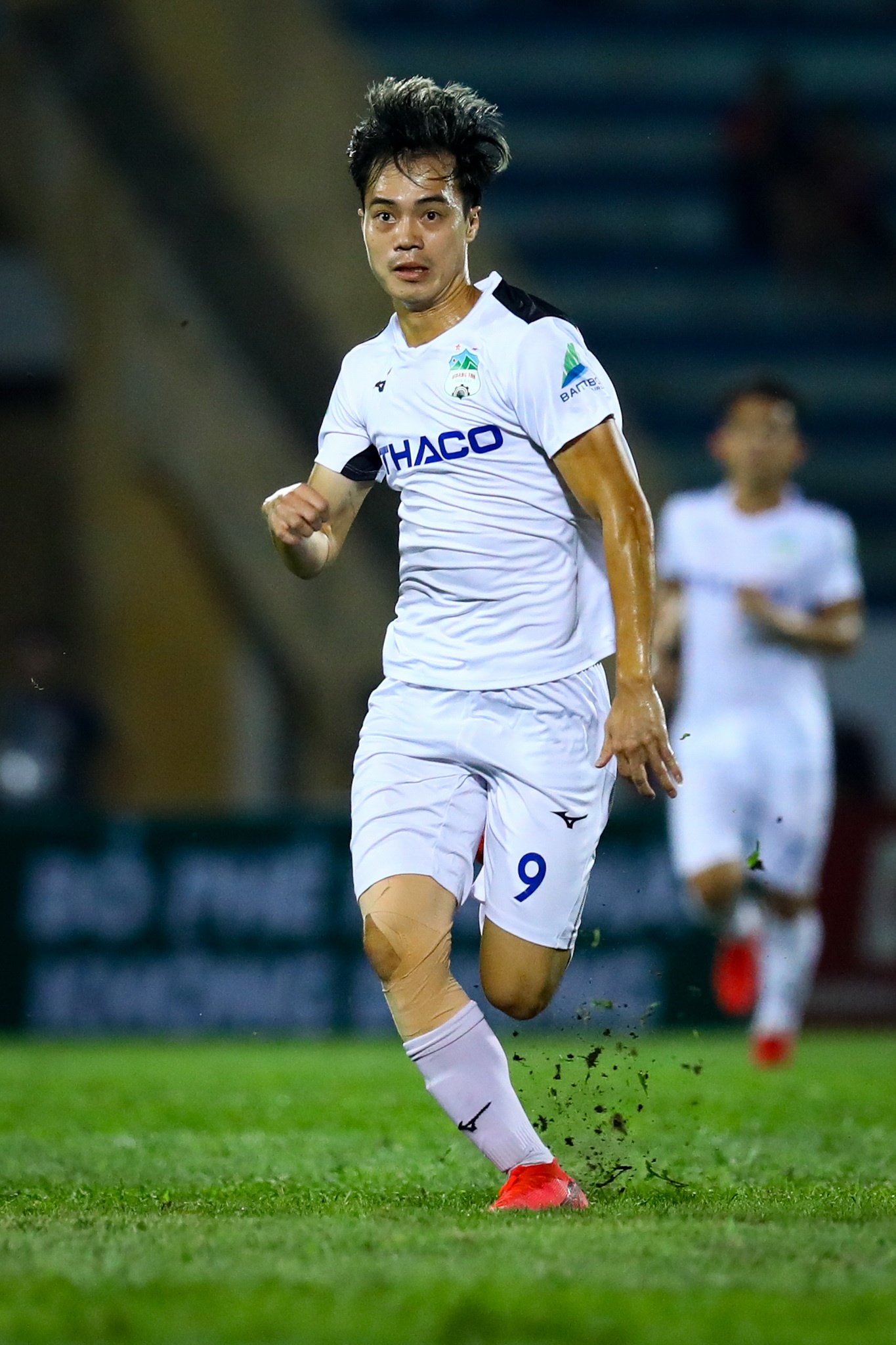 HAGL ly tuong Kiatisuk anh 10