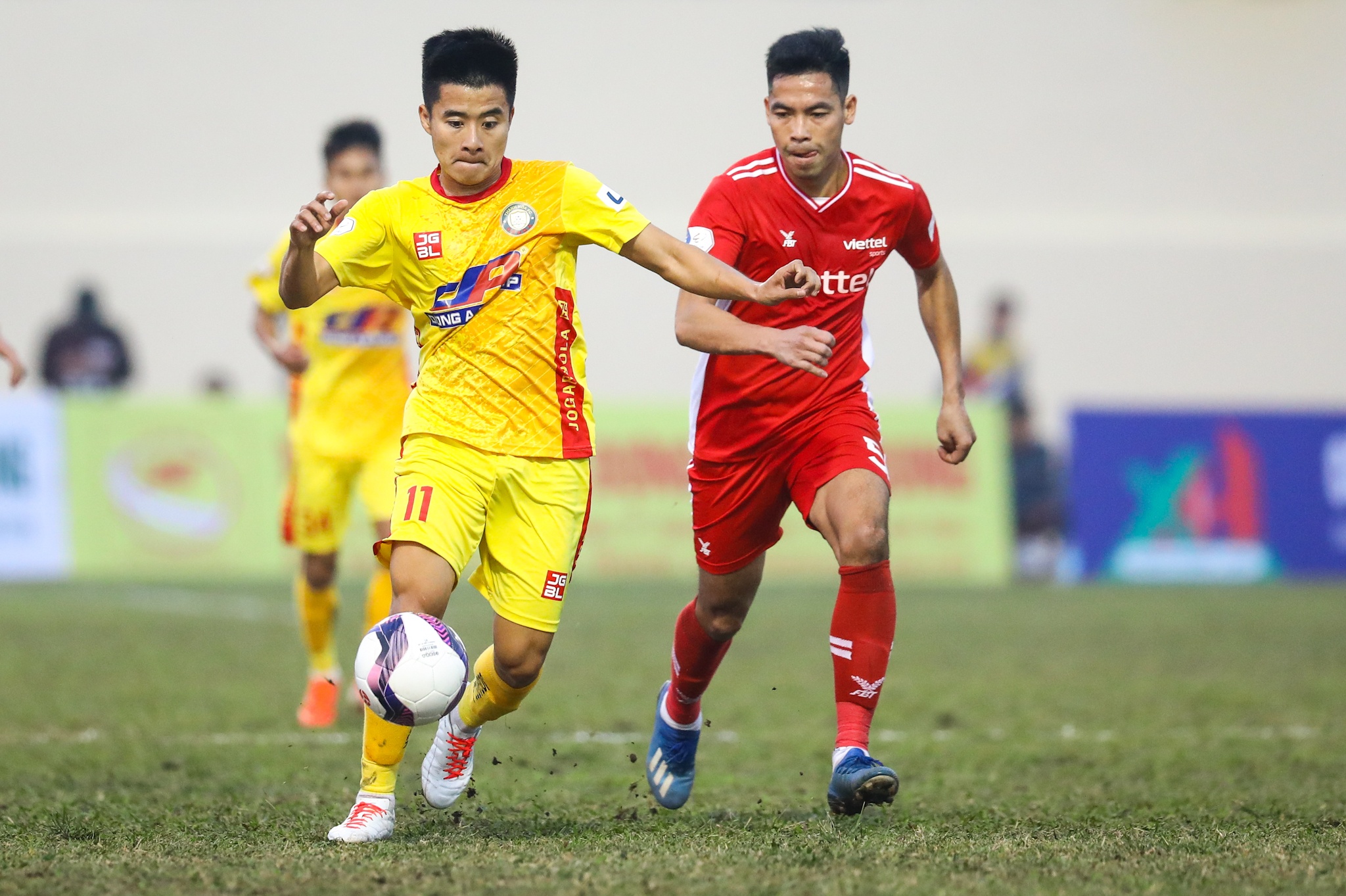 Thanh Long Olympic Viet Nam Thanh Hoa anh 1