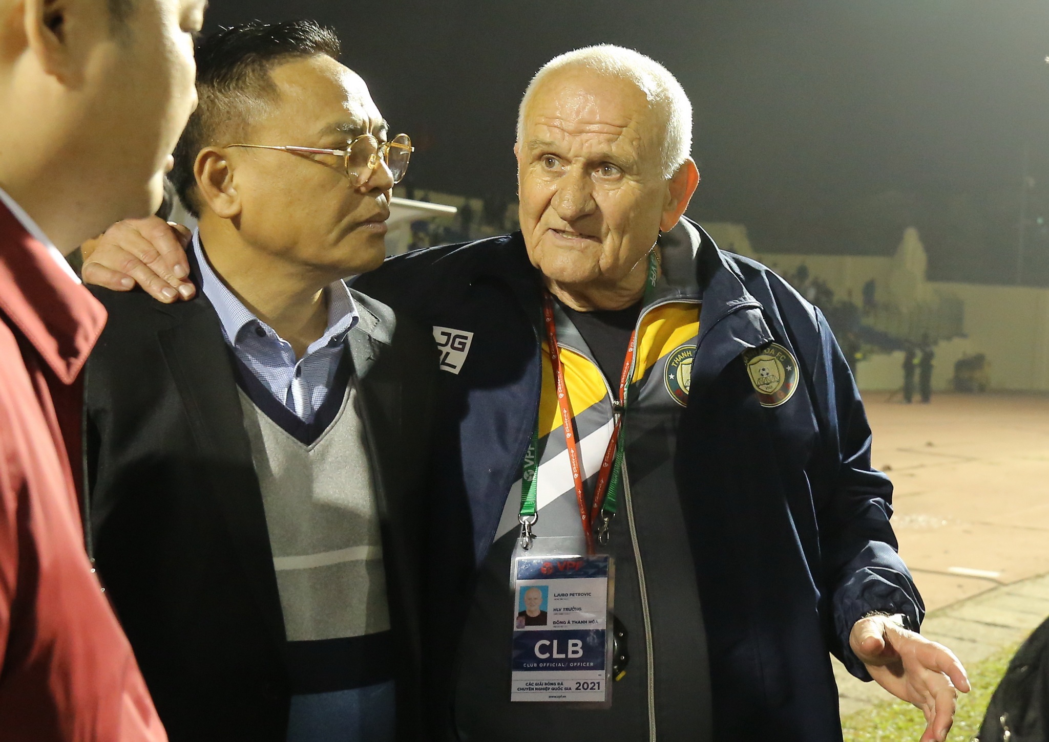 Ljupko Petrovic Thanh Hoa anh 1