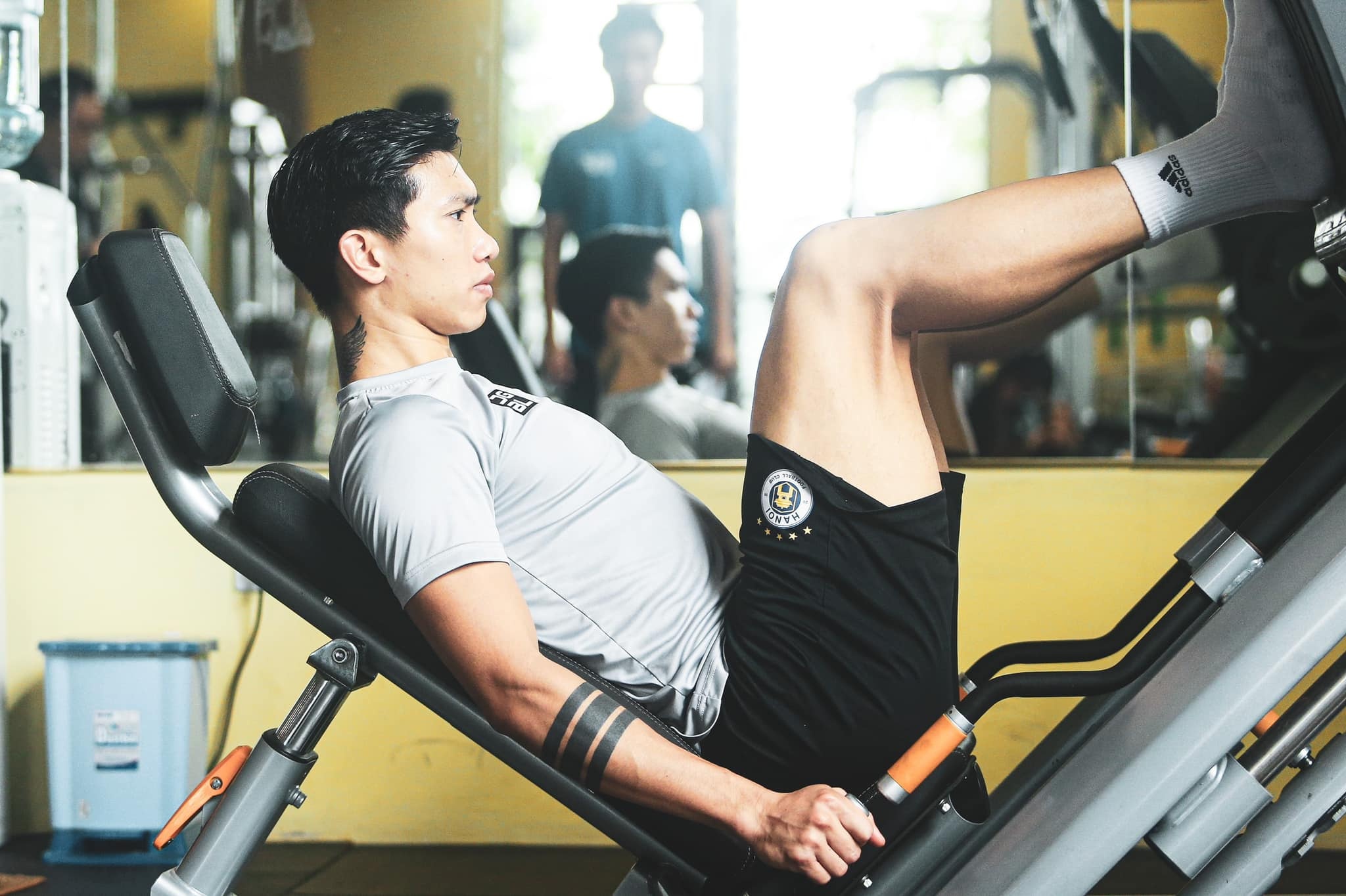 Van Hau Tet xa nha anh 1