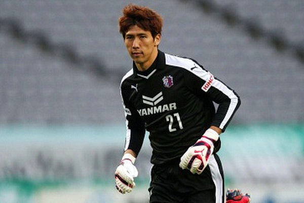 Thu mon mac sai lam khien Cerezo Osaka bai tran hinh anh