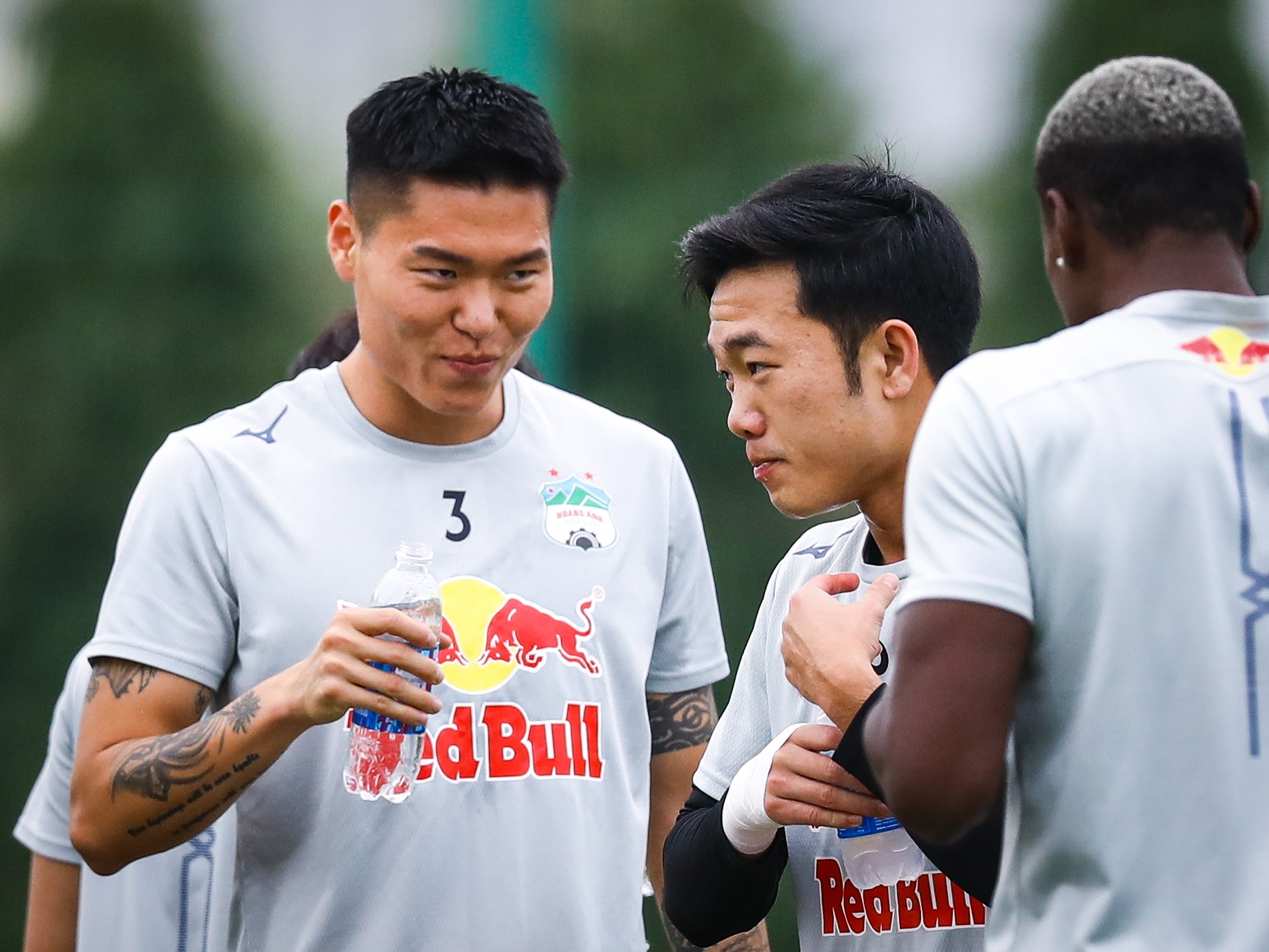 Xuan Truong ngoai binh Han Quoc anh 3