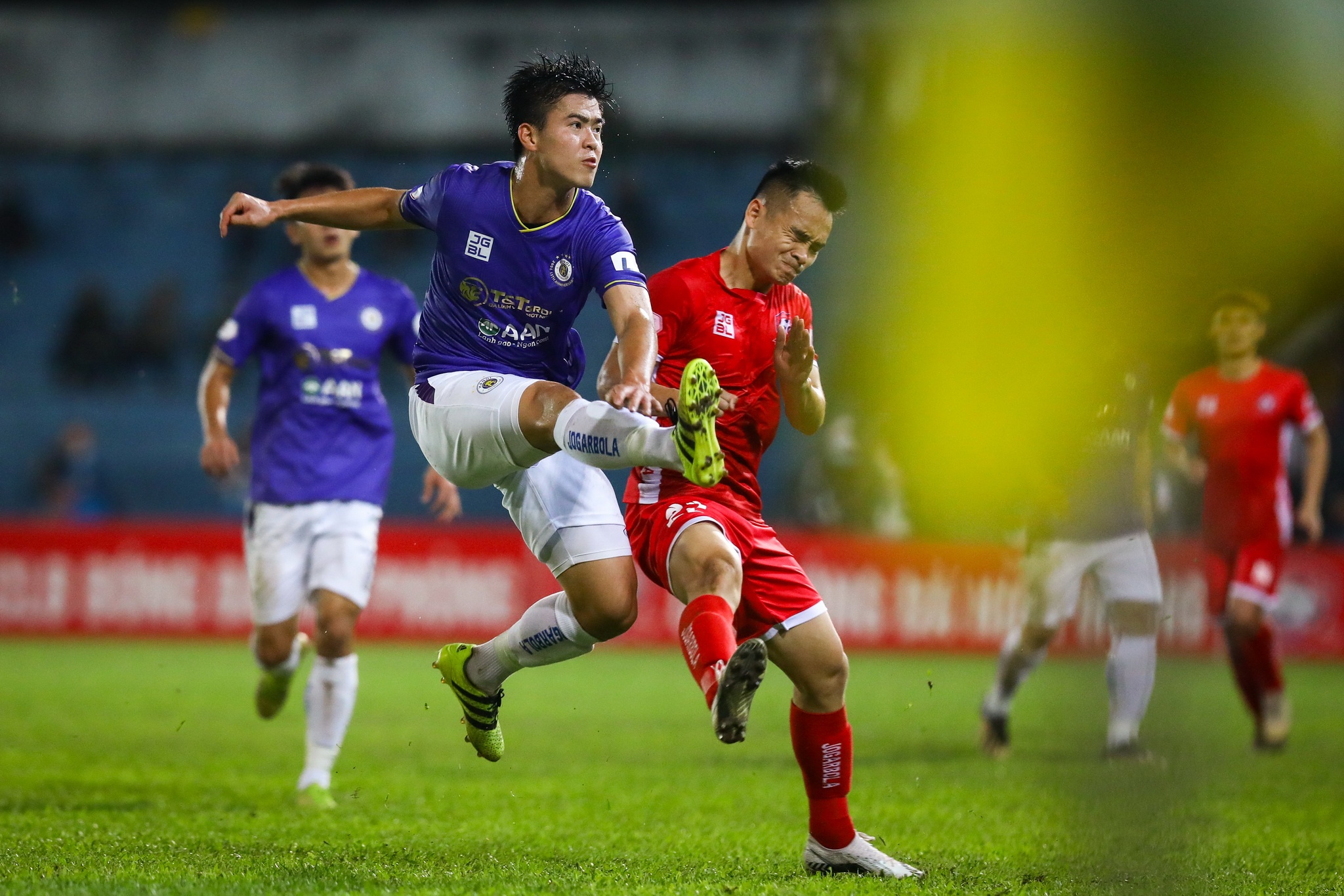 Duy Manh CLB Ha Noi Tuyen Viet Nam anh 1