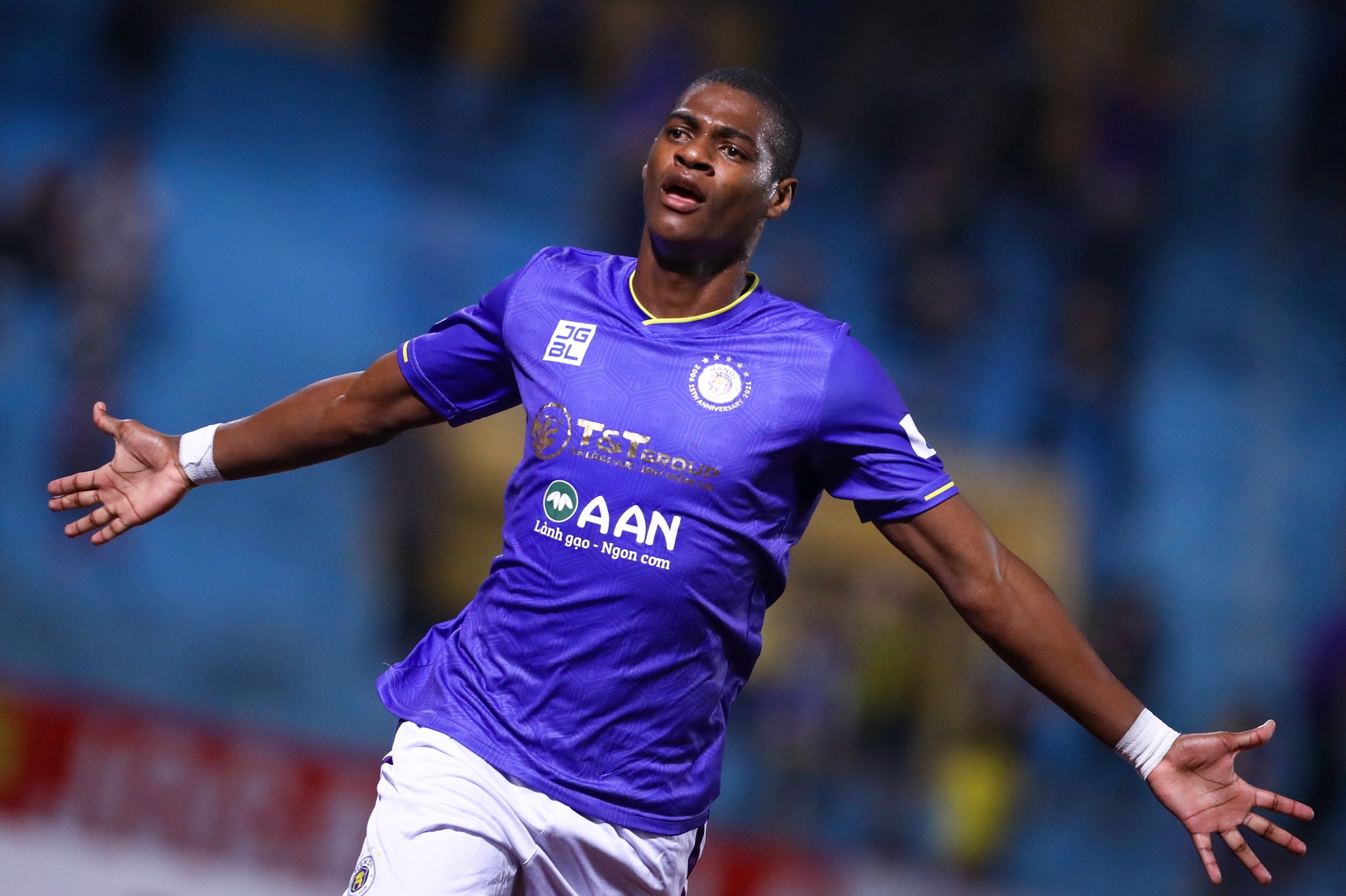 Hung Dung Bruno Tuyen Viet Nam anh 1