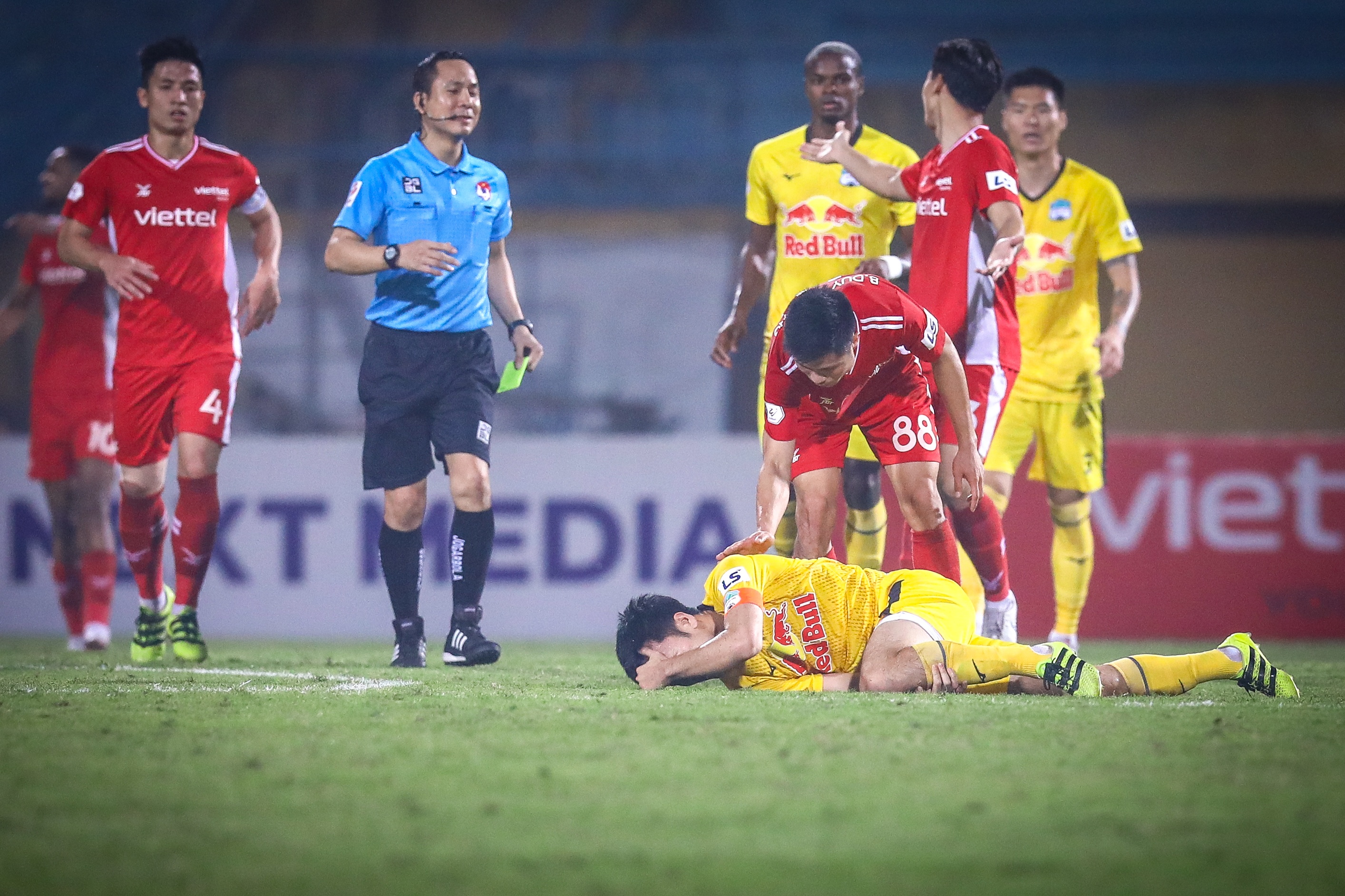 Xuan Truong HAGL Tuyen Viet Nam anh 5