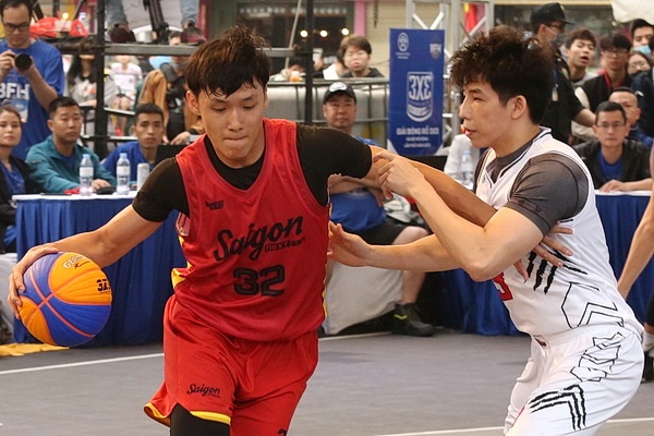 Doi tre Saigon Heat ve nhi tai giai 3x3 o Ha Noi hinh anh
