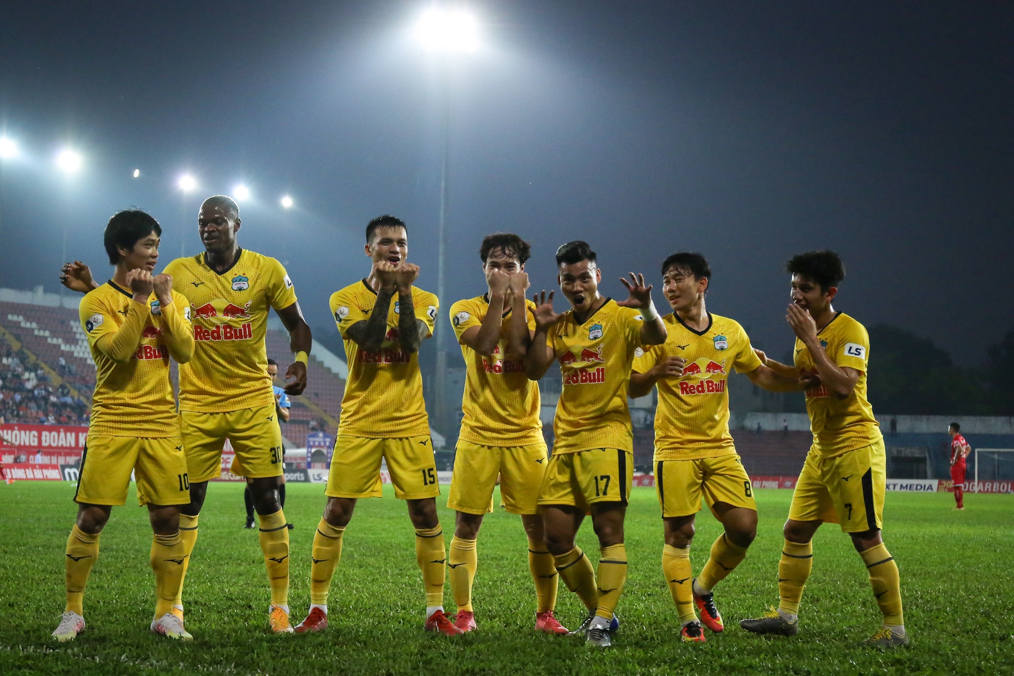 HAGL noc nha Hai Phong anh 7