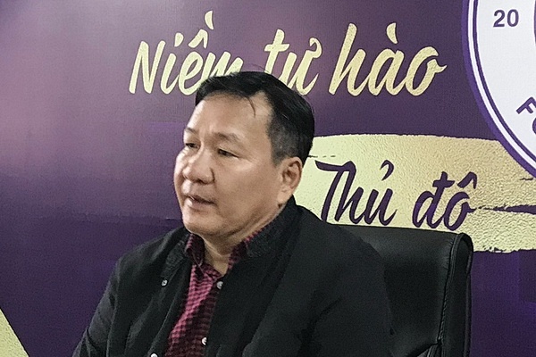 CLB Ha Noi khong bo muc tieu vo dich sau khi thay HLV hinh anh
