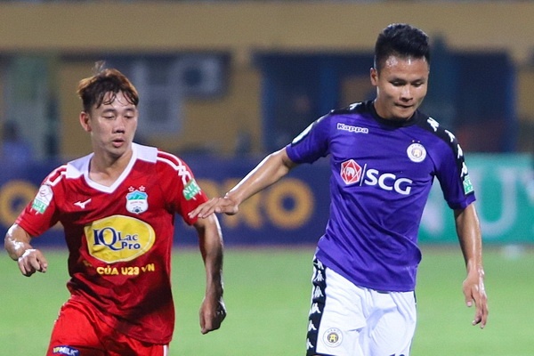 Mat Van Quyet, Quang Hai buoc phai vao san? hinh anh