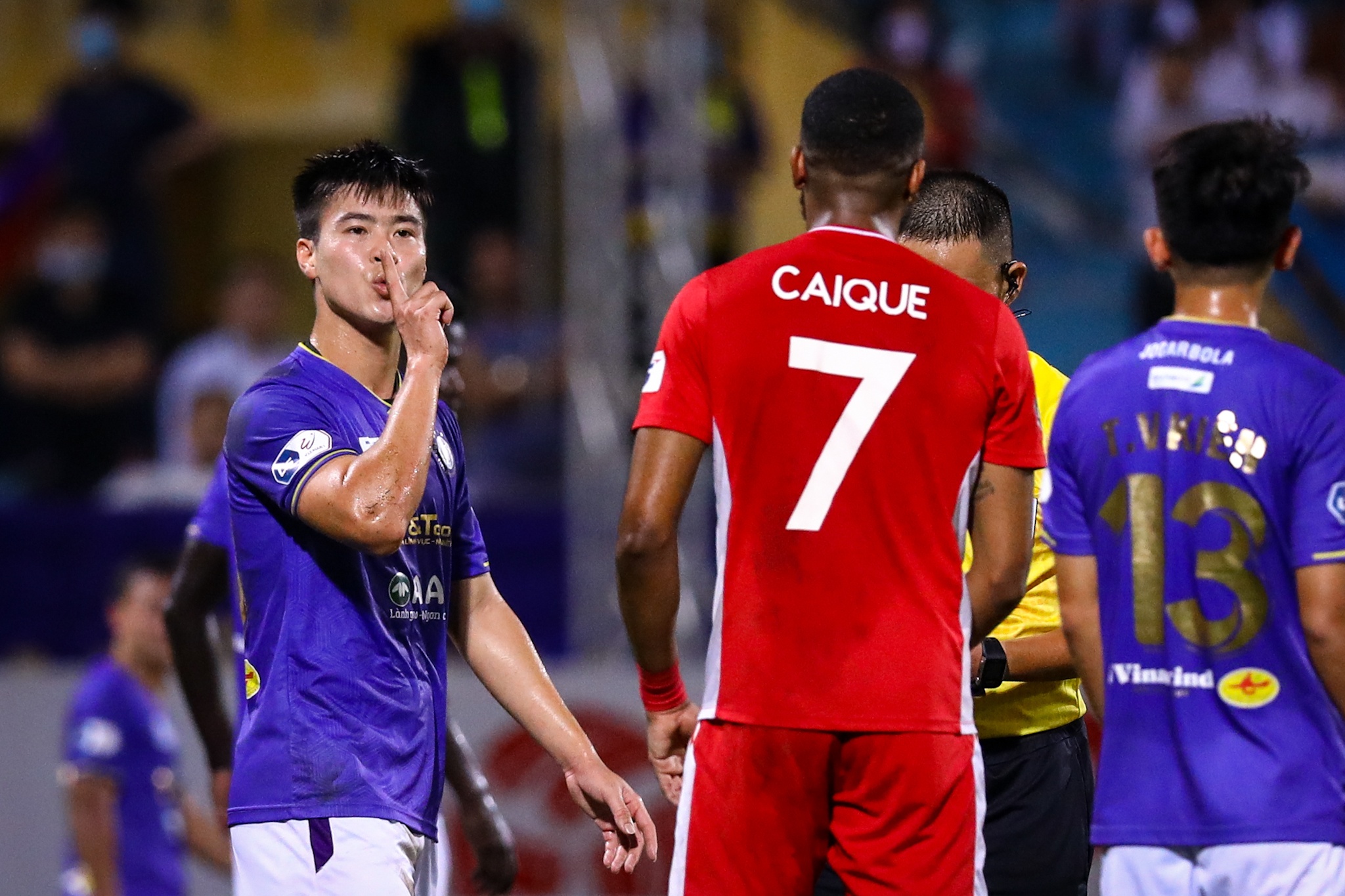 Duy Manh Tuyen Viet Nam do mau anh 3