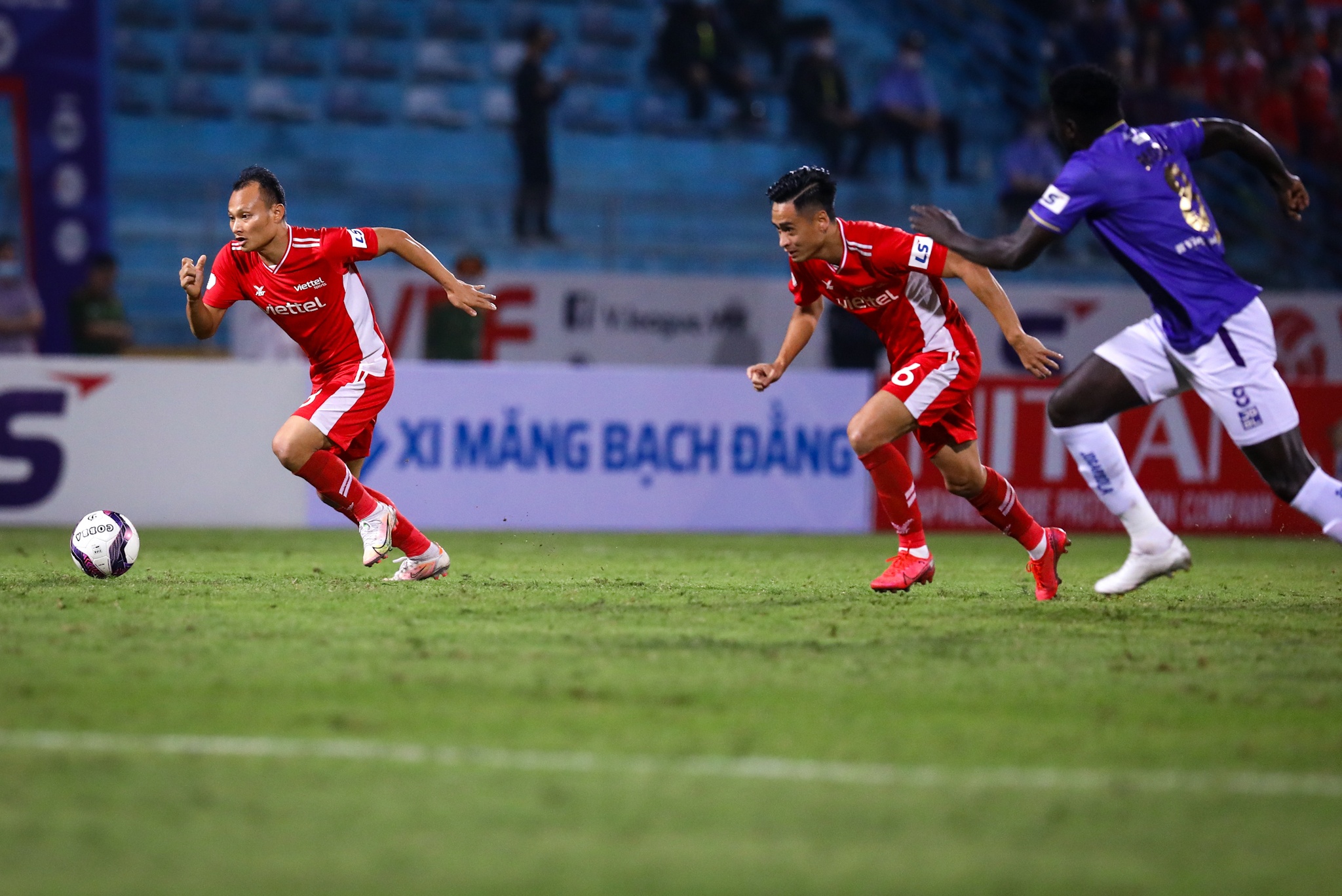 Trong Hoang Tuyen Viet Nam Viettel anh 2