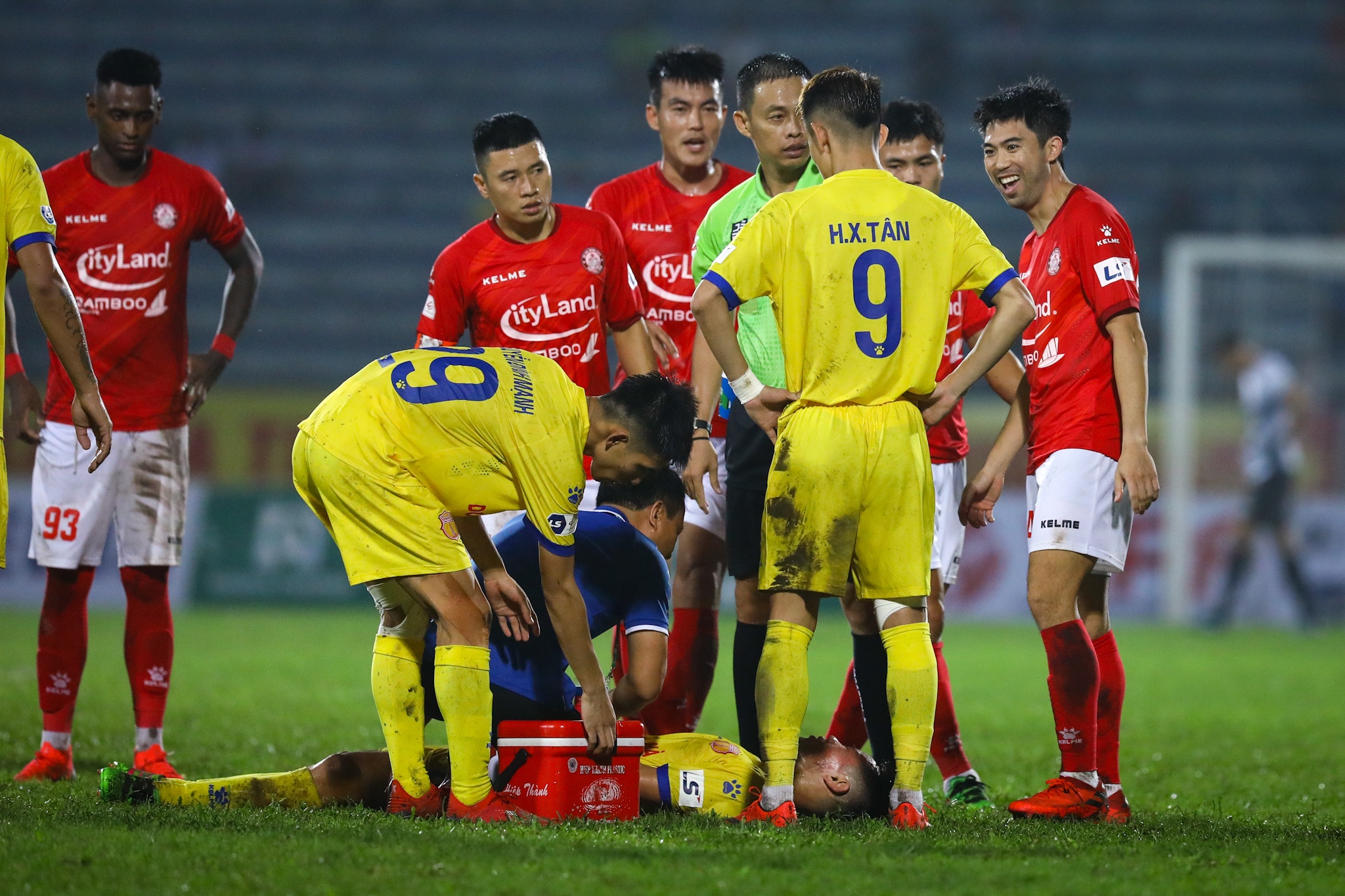 Lee Nguyen Polking Nam Dinh anh 1