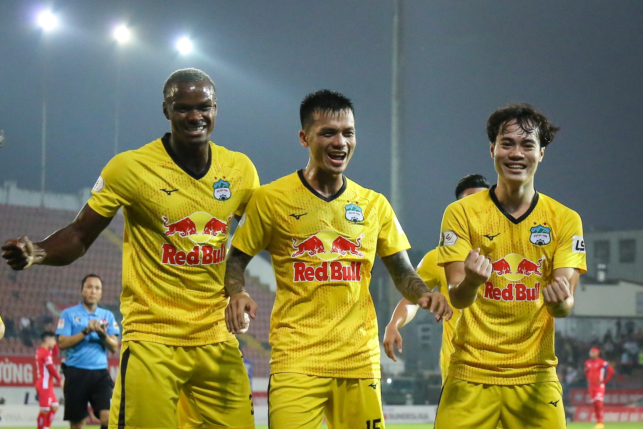 Cong Phuong Lee Nguyen anh 1