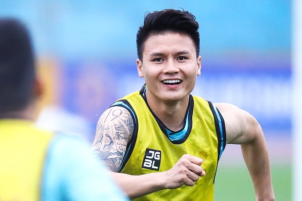 Chuong moi voi HLV ngoai dau tien trong lich su CLB Ha Noi hinh anh