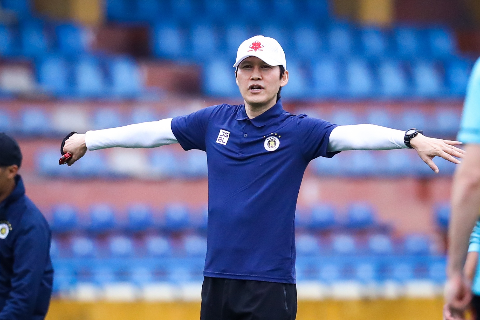 Park Choong-kyun Quang Hai CLB Ha Noi anh 2