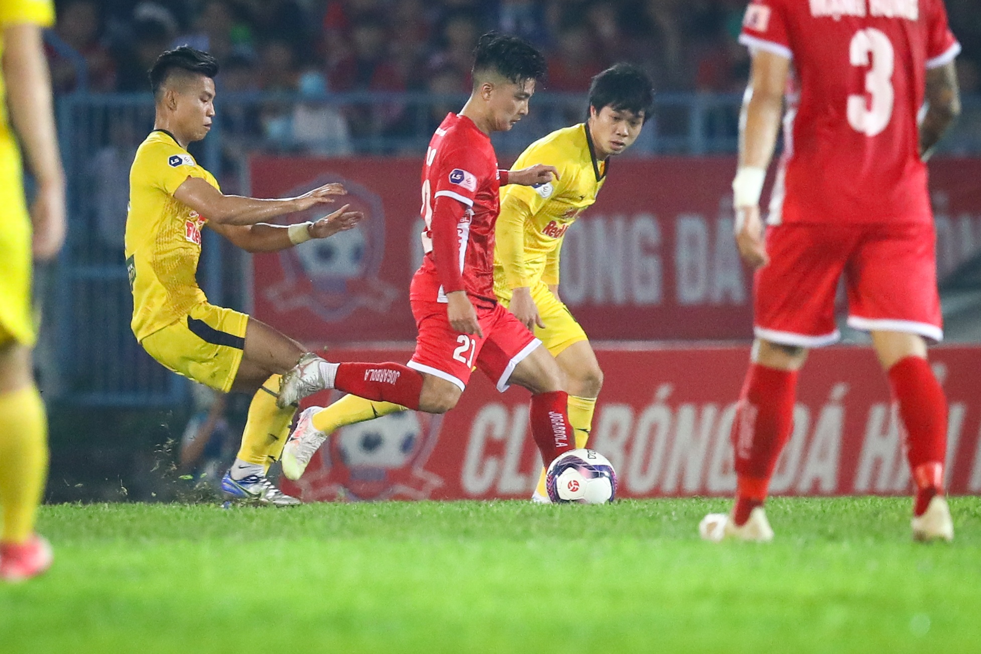 HAGL Tuyen Viet Nam Cong Phuong anh 1