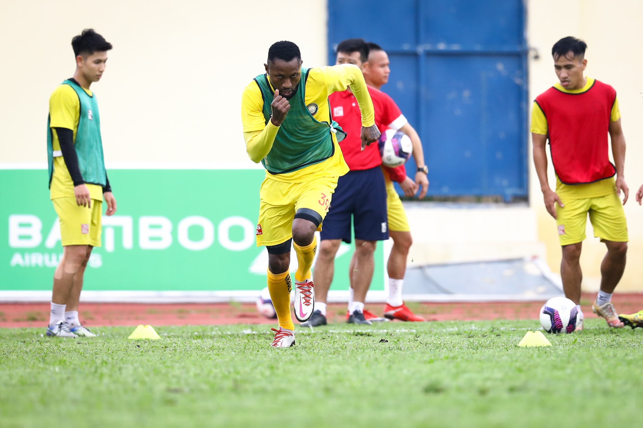 Hoang Vu Samson Thanh Hoa HAGL anh 9