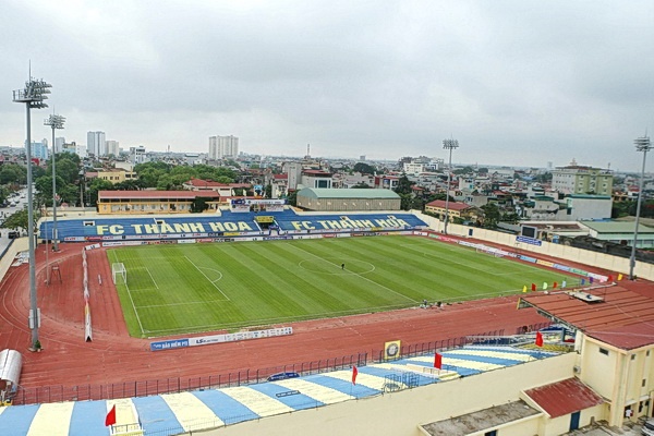 Khong co khan gia trong tran Thanh Hoa - HAGL hinh anh