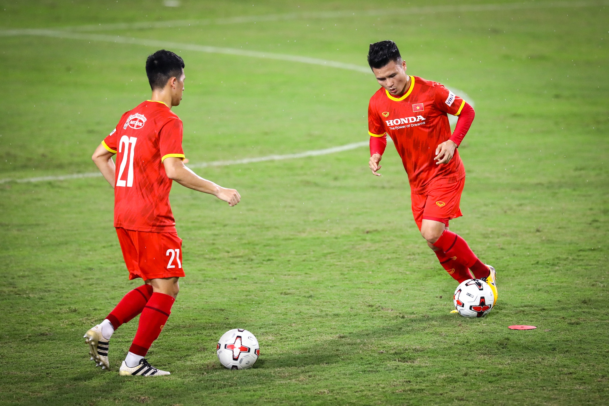 Tuyen Viet Nam Cong Phuong anh 1