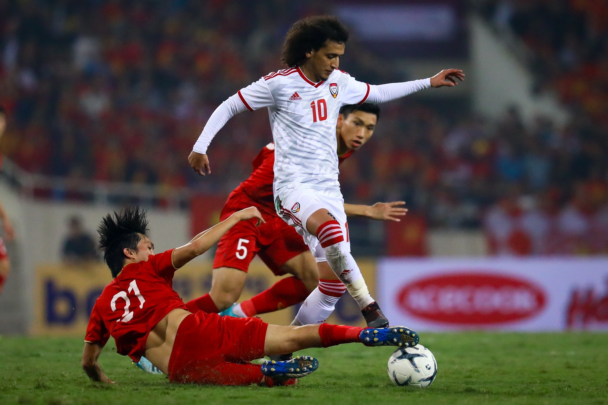 Hung Dung Bunmathan Tuyen Viet Nam anh 6