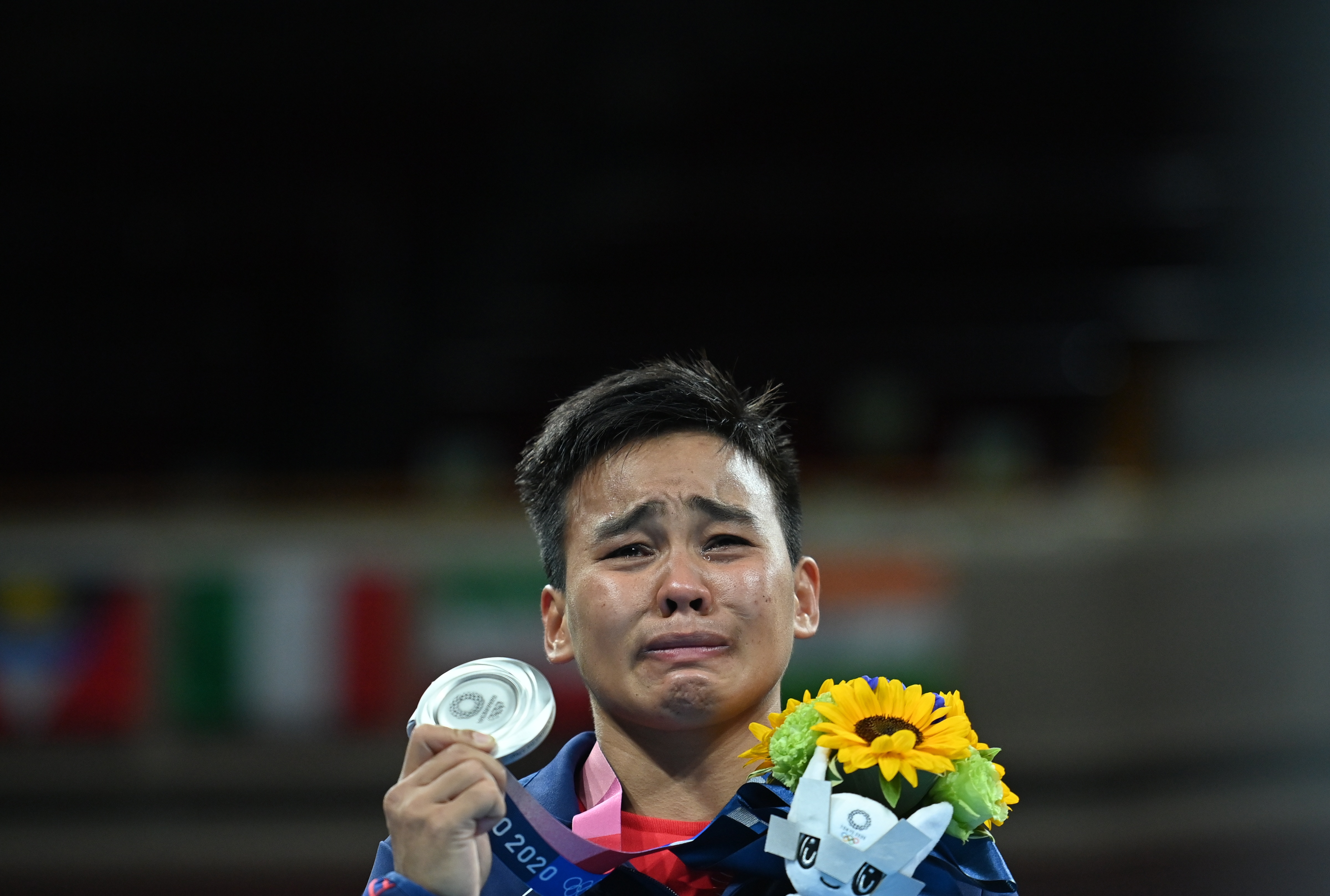 Tay dam Philippines bat khoc khi de lo tam HCV lich su hinh anh