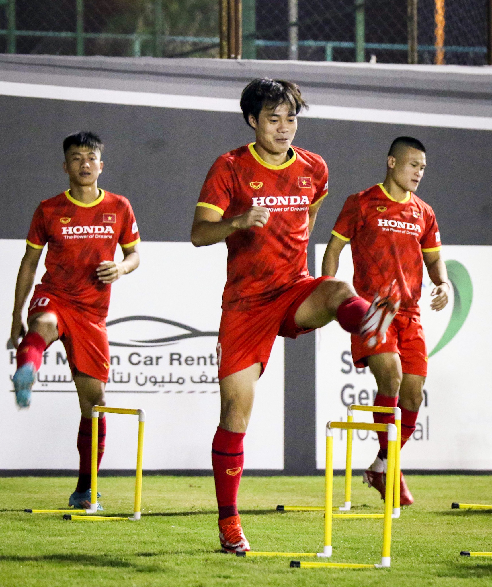 Dinh Trong Tuyen Viet Nam Vong loai World Cup anh 4