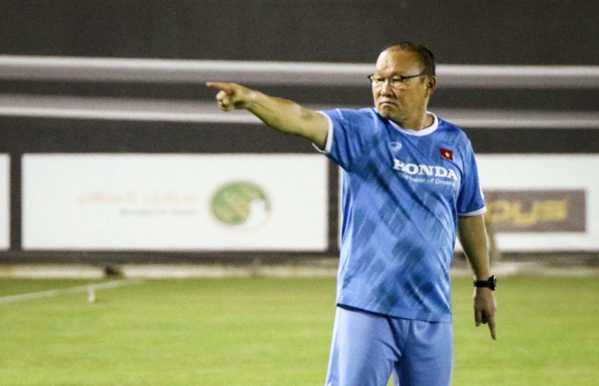 Dinh Trong Tuyen Viet Nam Vong loai World Cup anh 8