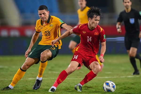 HLV tuyen Australia: 'Chung toi se choi ap dat truoc Viet Nam' hinh anh