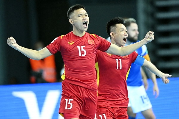 Thua Brazil 1-9, tuyen futsal Viet Nam con co hoi di tiep? hinh anh