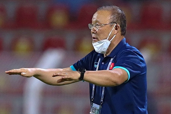 Danh gia 4 thay doi nhan su cua tuyen Viet Nam truoc Oman hinh anh