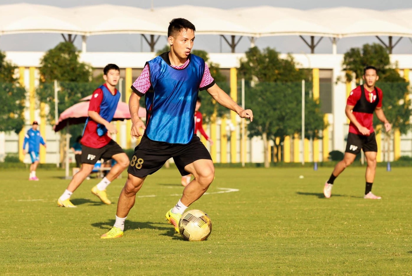 Hung Dung Tuyen Viet Nam anh 1