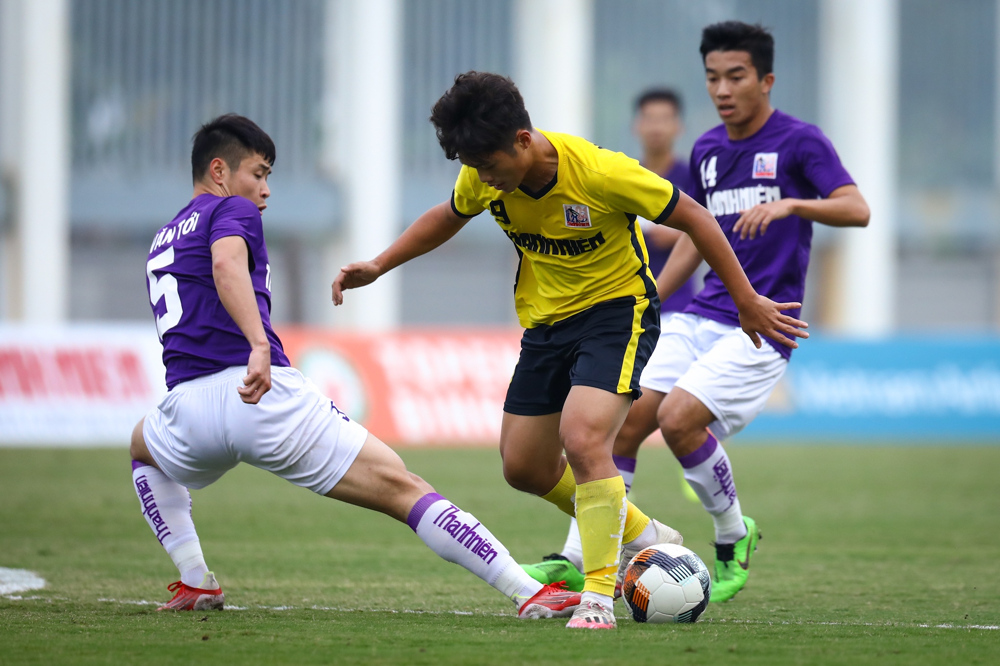 U21 Nutifood vo dich anh 1