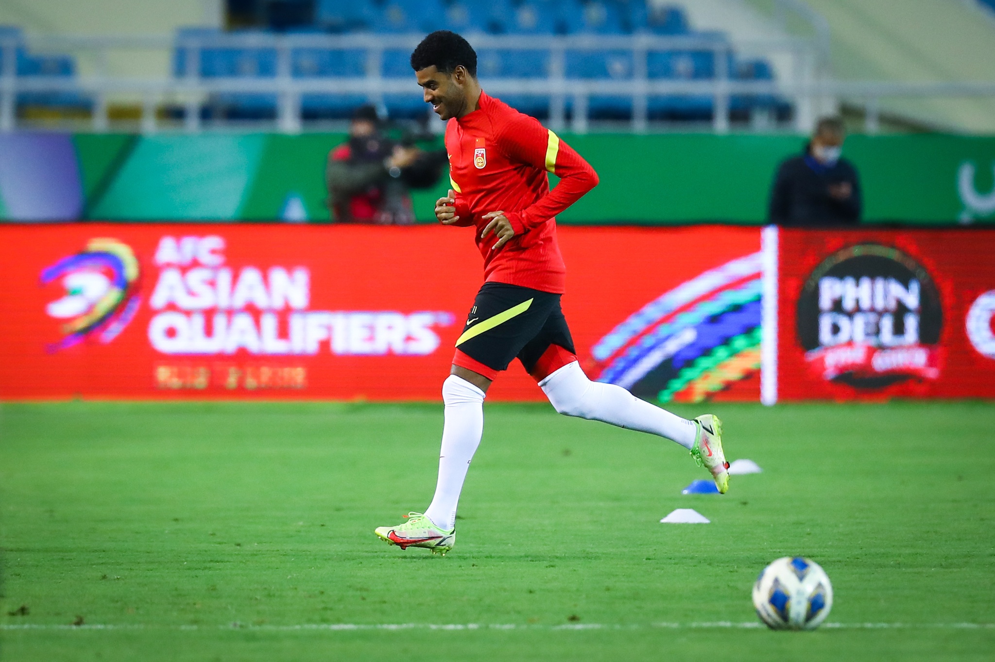 Tuyen Viet Nam Tuyen Trung Quoc Wu Lei anh 3